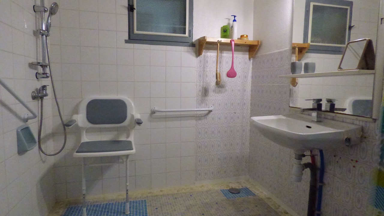 Photo of Bathroom in Coutras