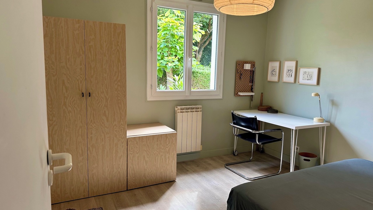 Photo of Bedroom in Arbonne
