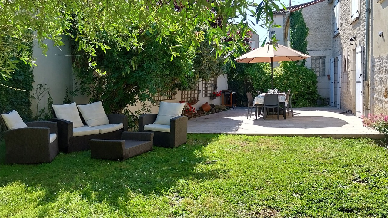 Photo of Outdoor in Verines