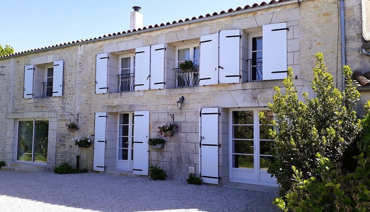 Photo of Outdoor in Verines