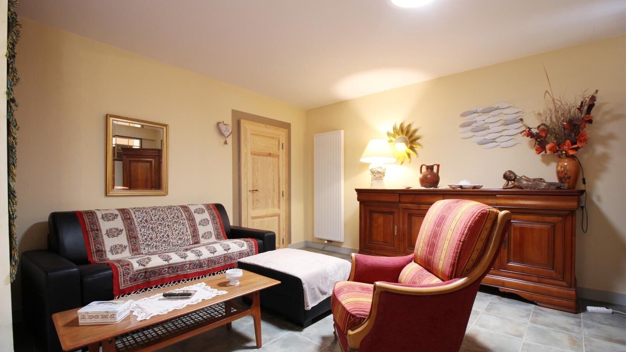 Photo of Livingroom in Guitres