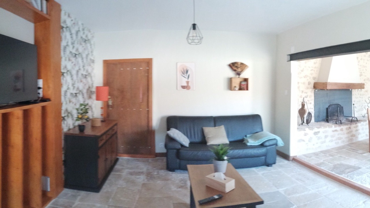 Photo of Livingroom in Chalandray
