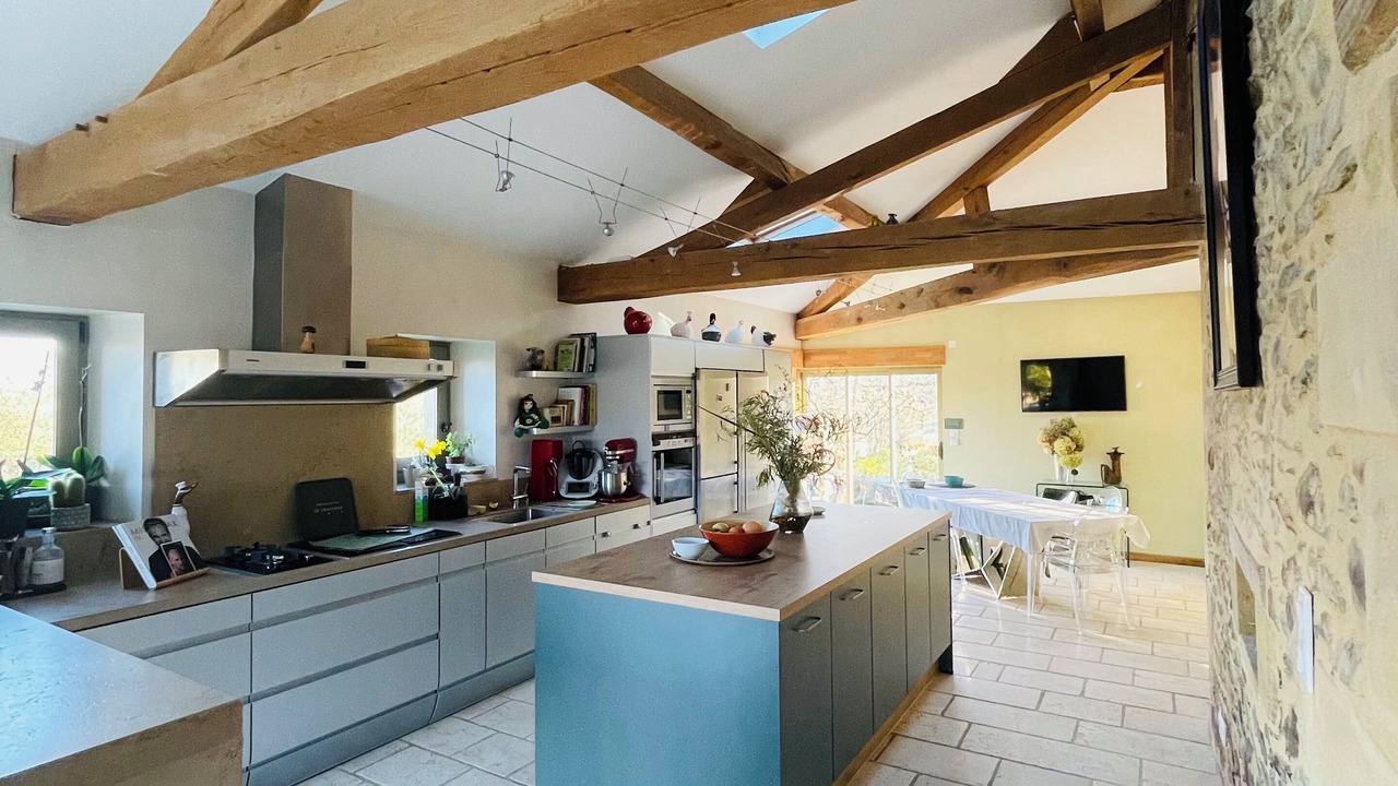 Photo of Kitchen in Saint-Sulpice-d'Excideuil