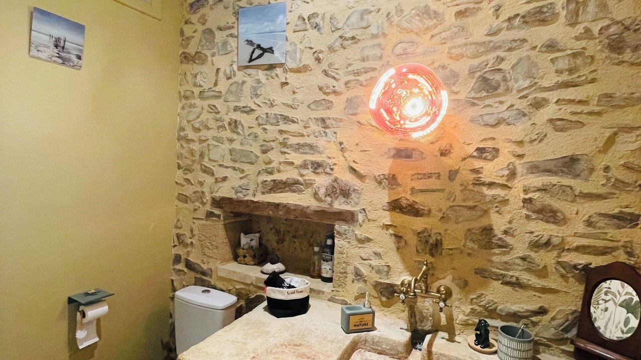 Photo of Bathroom in Saint-Sulpice-d'Excideuil