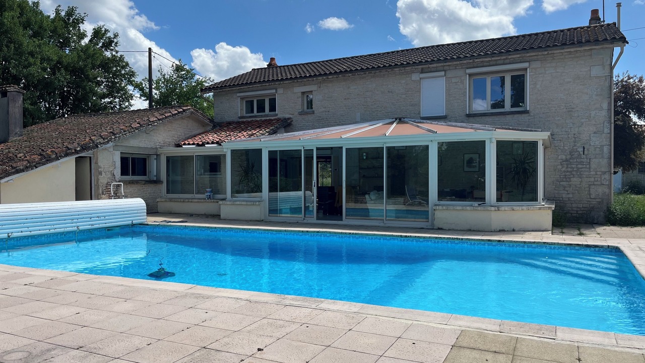 Photo of Outdoor in Asnieres-en-Poitou