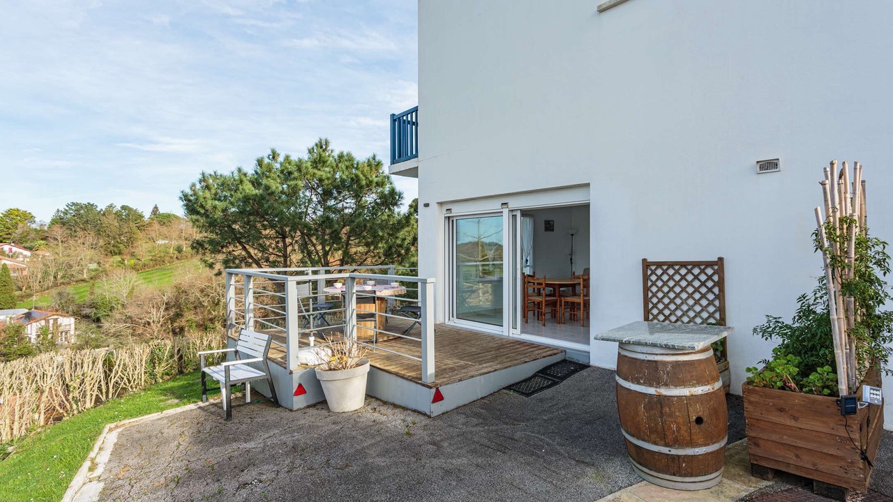 Photo of Outdoor in Behobie