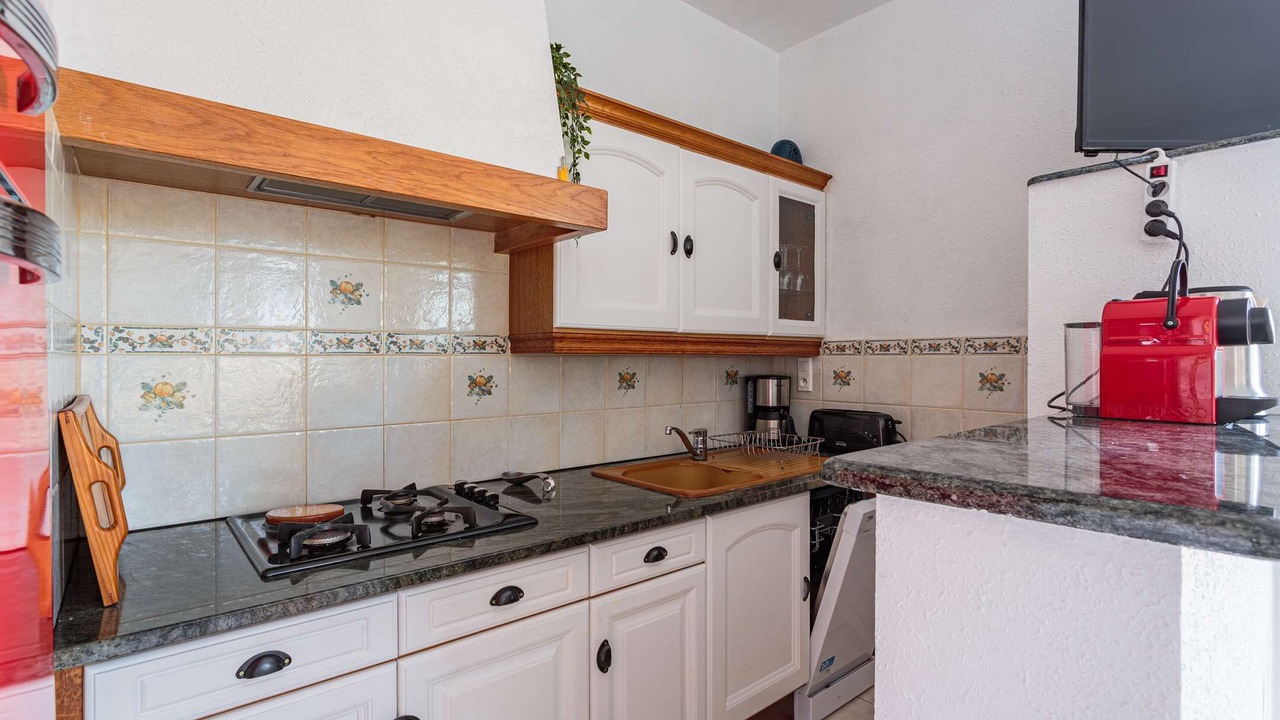 Photo of Kitchen in Behobie