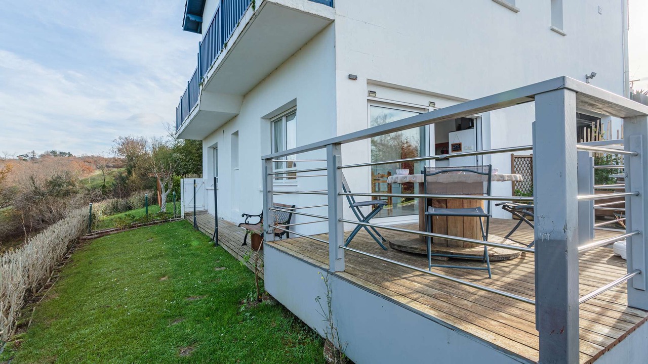 Photo of Outdoor in Behobie