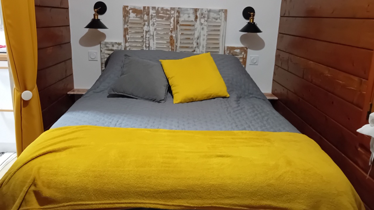 Photo of Bedroom in Nieuil l'Espoir