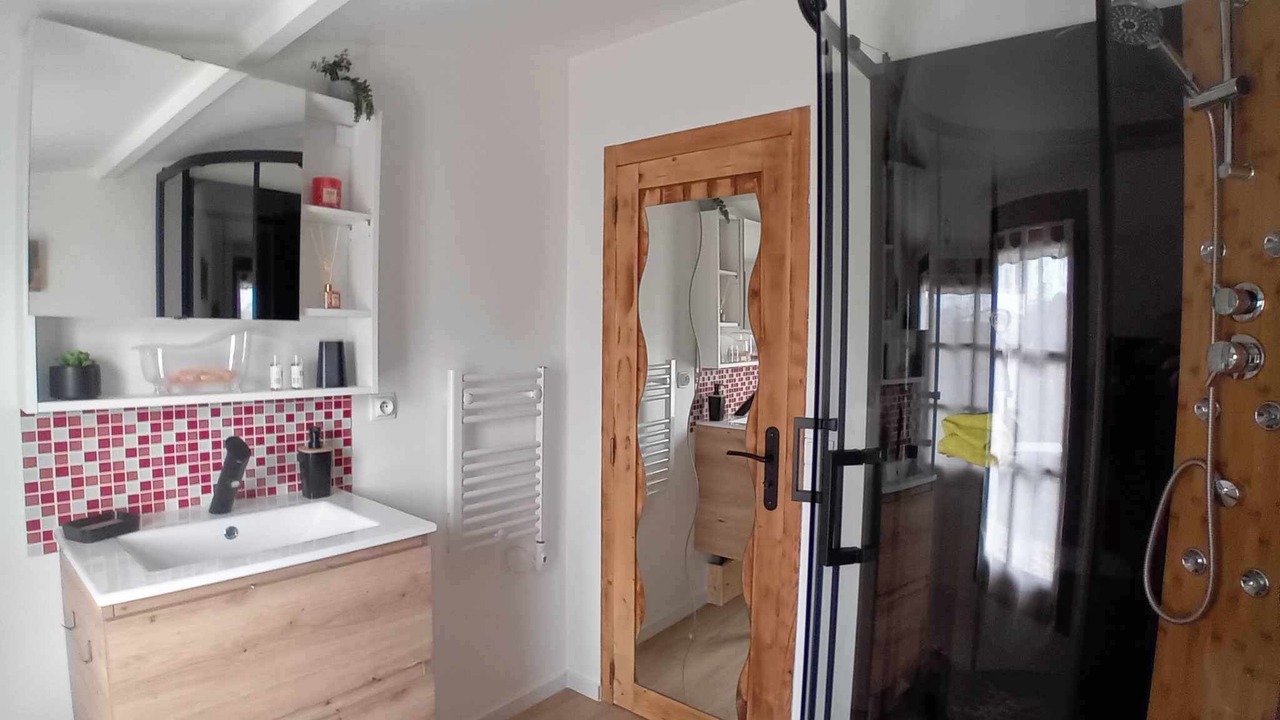 Photo of Bathroom in Nieuil l'Espoir