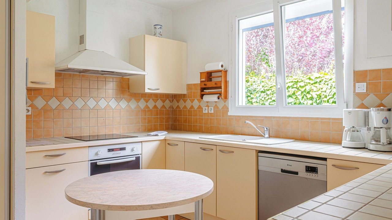Photo of Kitchen in La Bree-les-Bains