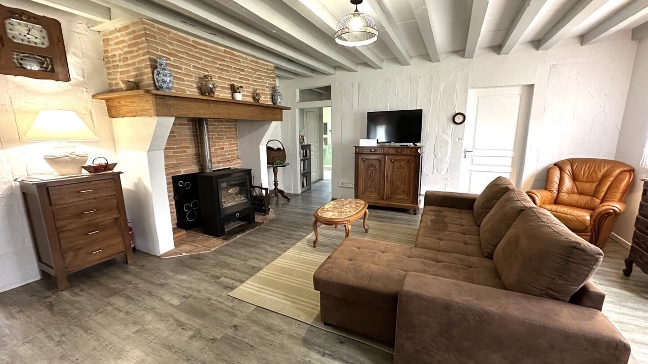 Photo of Livingroom in Sabres