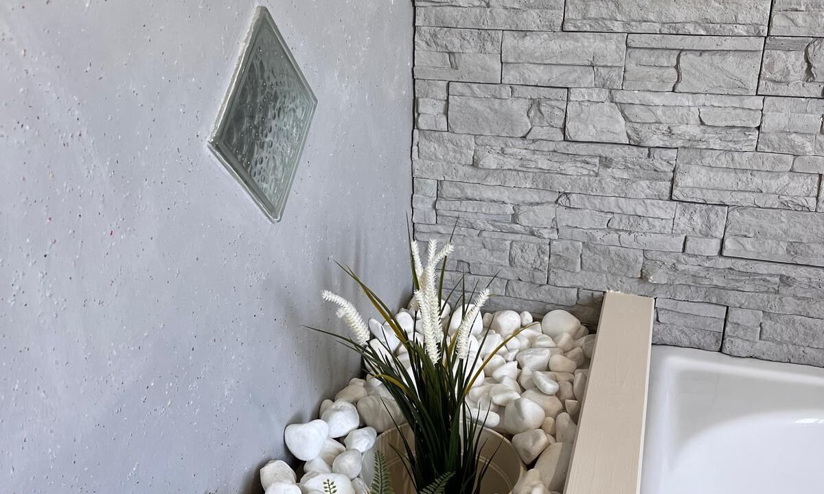 Photo of Bathroom in Saint-Yaguen