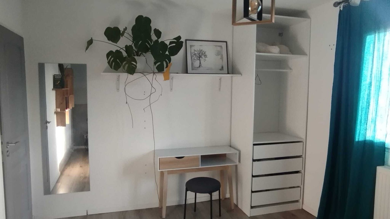 Photo of Bedroom in Saint-Medard-en-Jalles