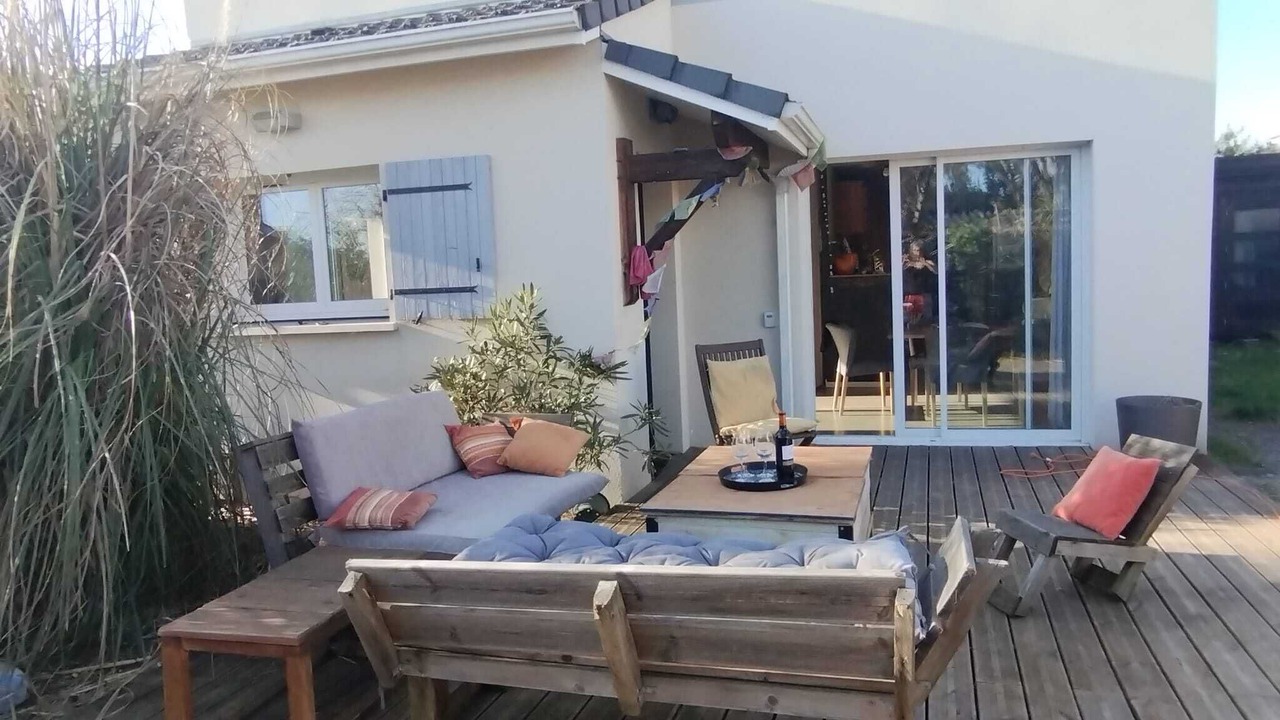 Photo of Outdoor in Saint-Medard-en-Jalles