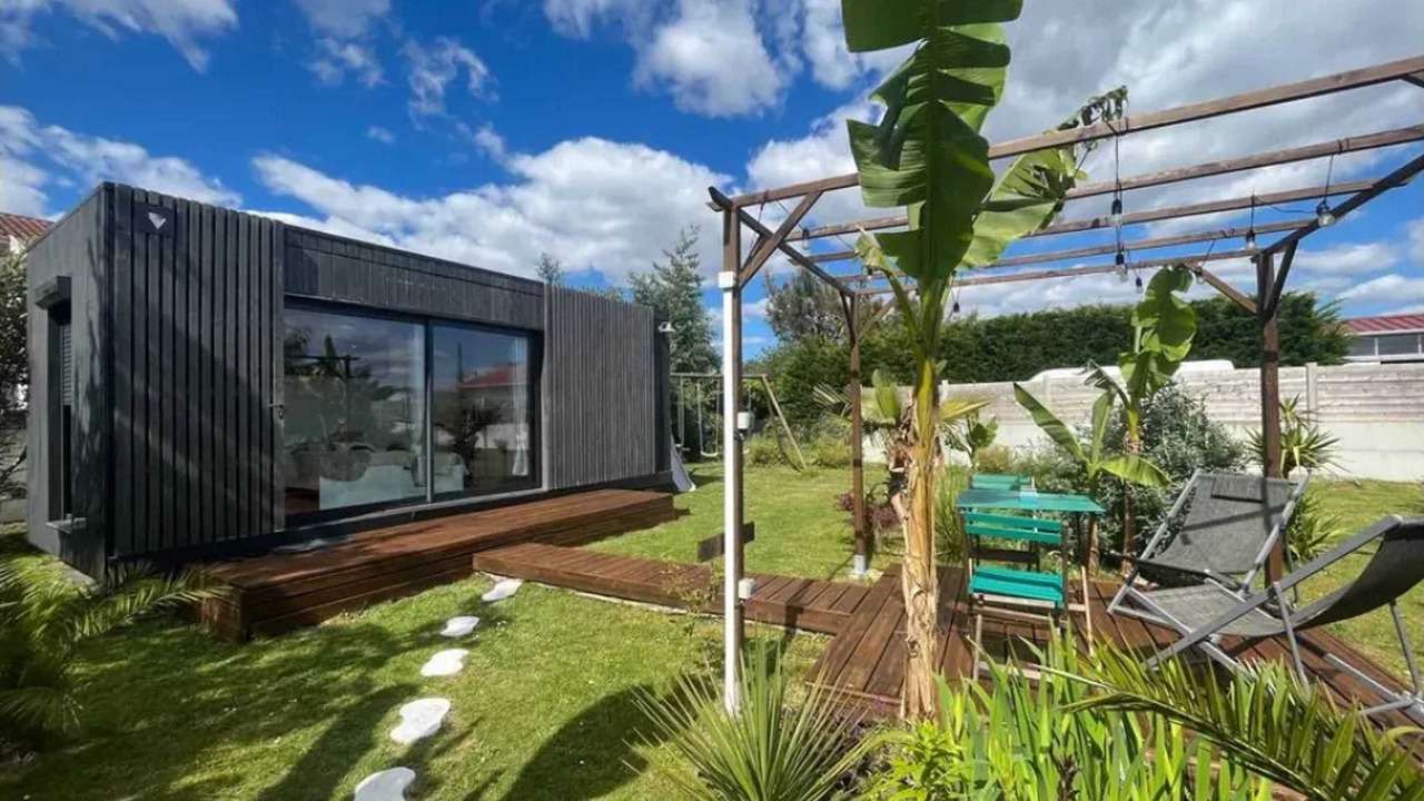 Photo of Patio Balcony in Saint-Vincent-de-Tyrosse