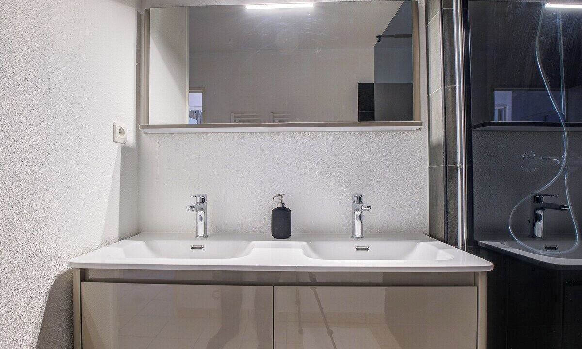 Photo of Bathroom in Perigueux