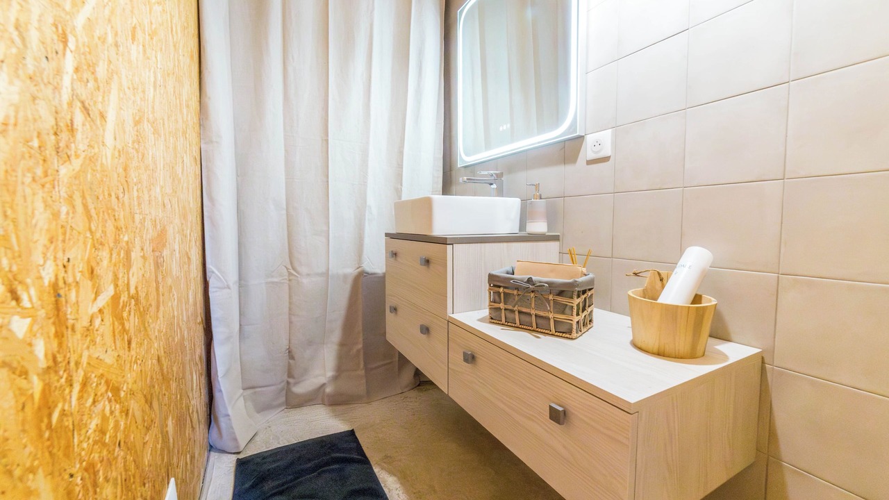 Photo of Bathroom in Brive-la-Gaillarde
