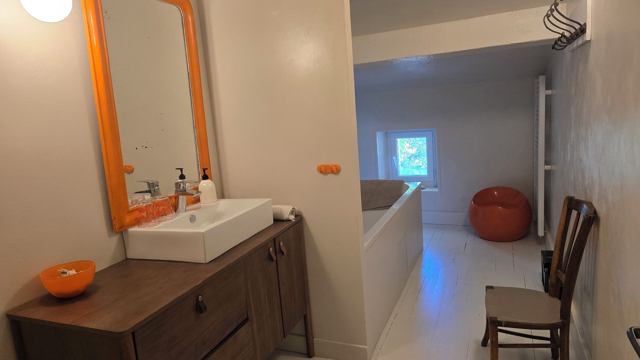 Photo of Bathroom in Romegoux