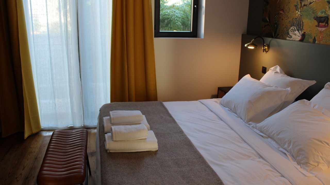 Photo of Bedroom in La Rochelle City Centre