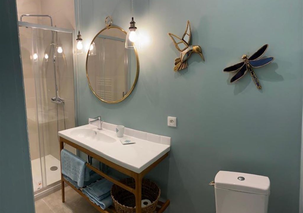 Photo of Bathroom in Faux