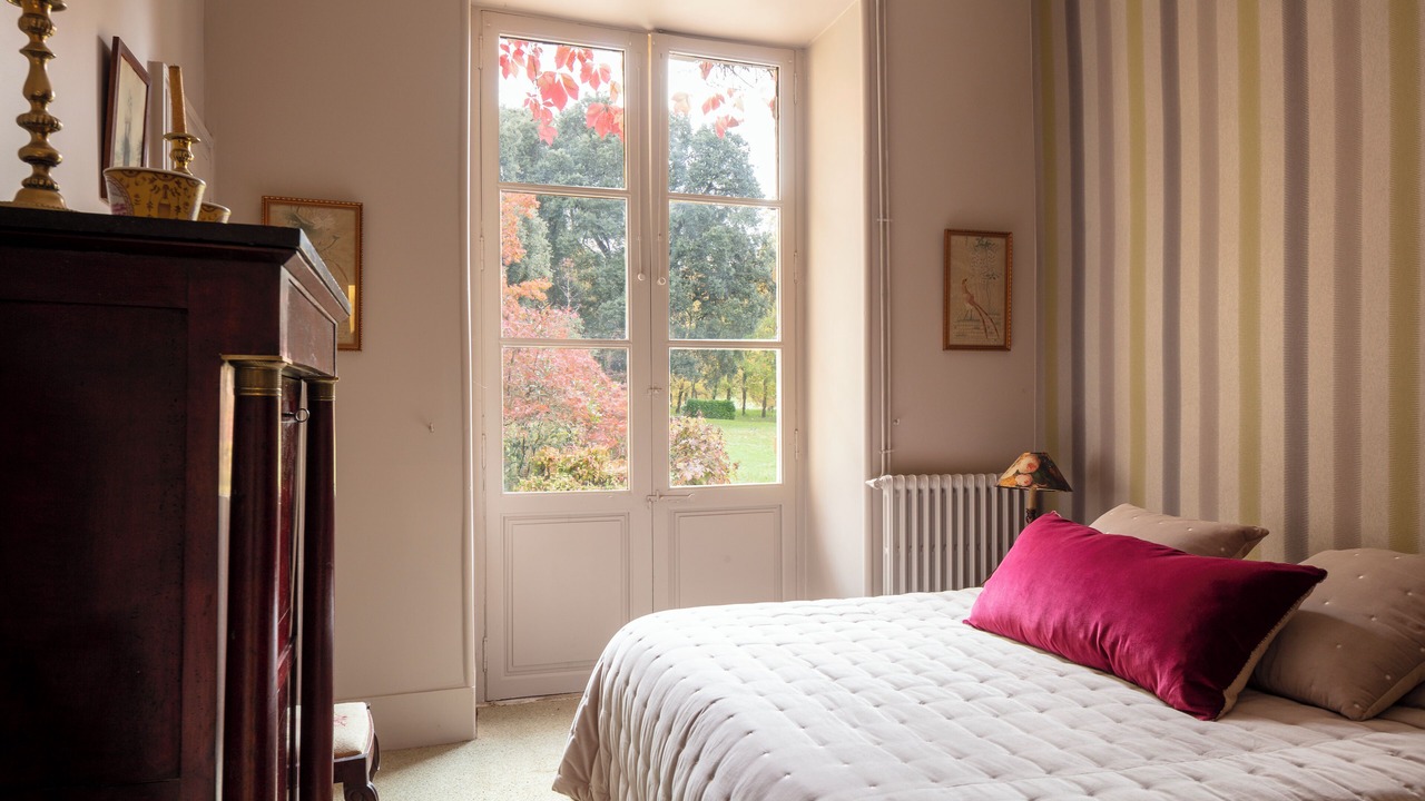 Photo of Bedroom in Faux