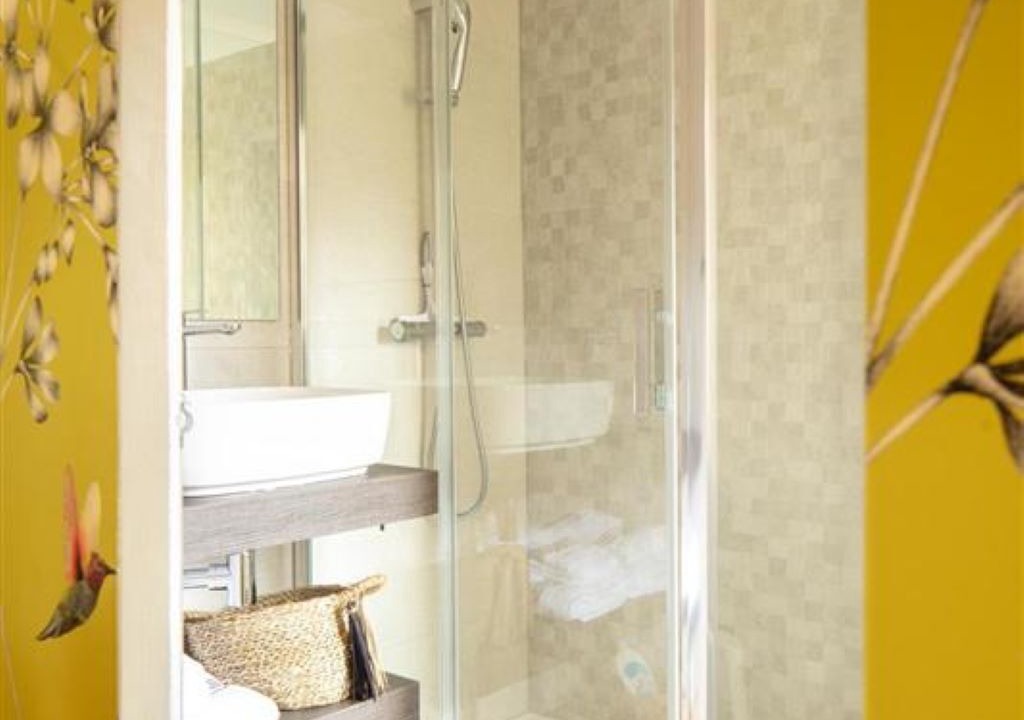 Photo of Bathroom in Faux