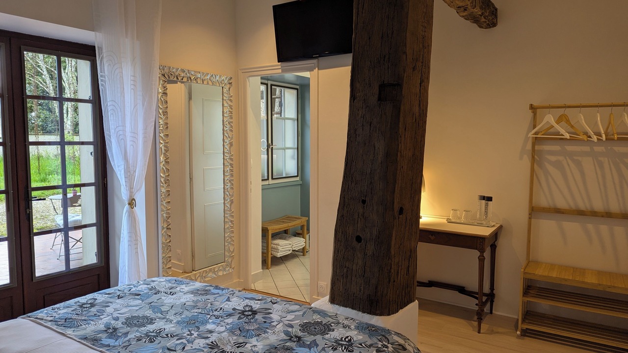 Photo of Bedroom in Chazelles