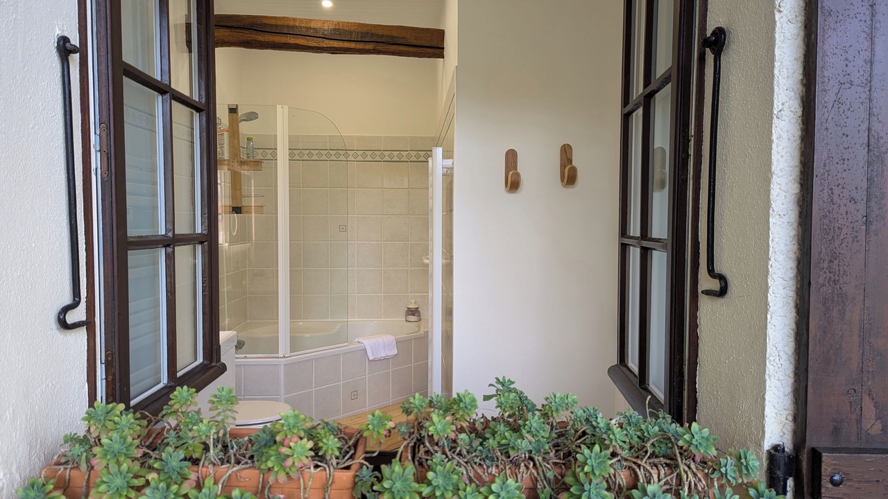 Photo of Bathroom in Chazelles