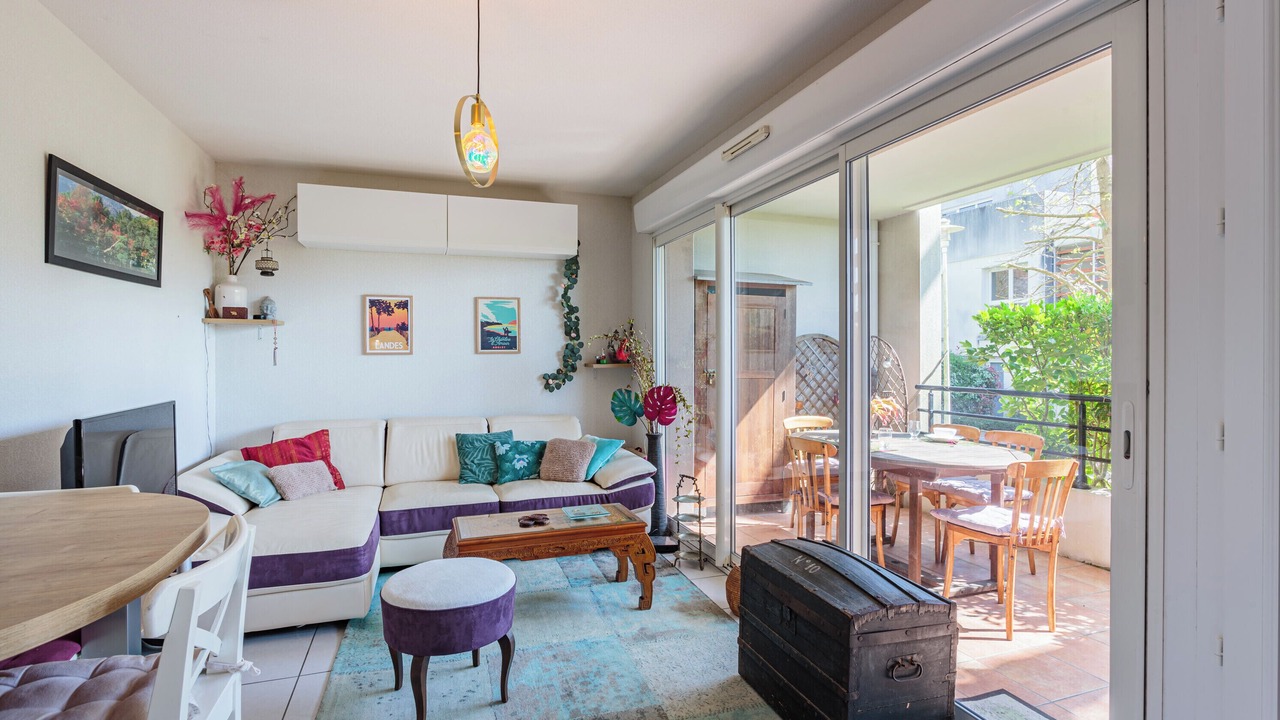 Photo of Livingroom in Bayonne