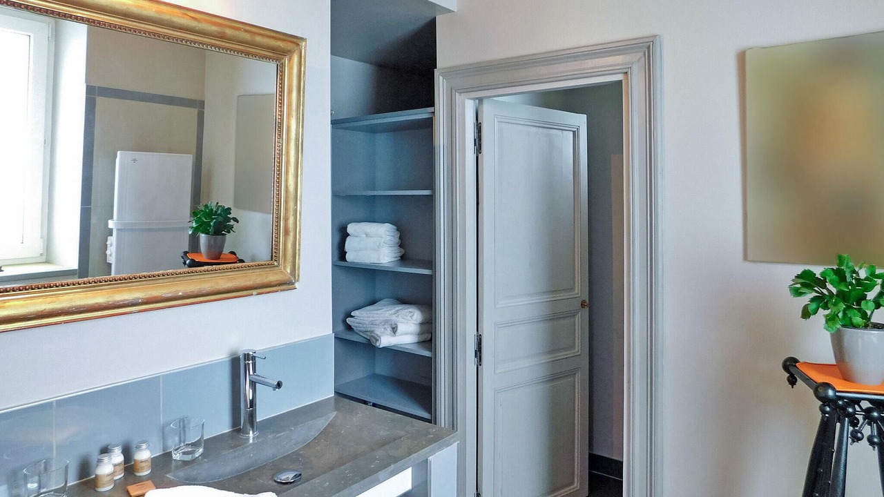 Photo of Bathroom in La Chapelle-Aubareil