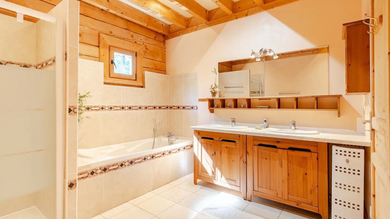 Photo of Bathroom in Sainte-Alvere