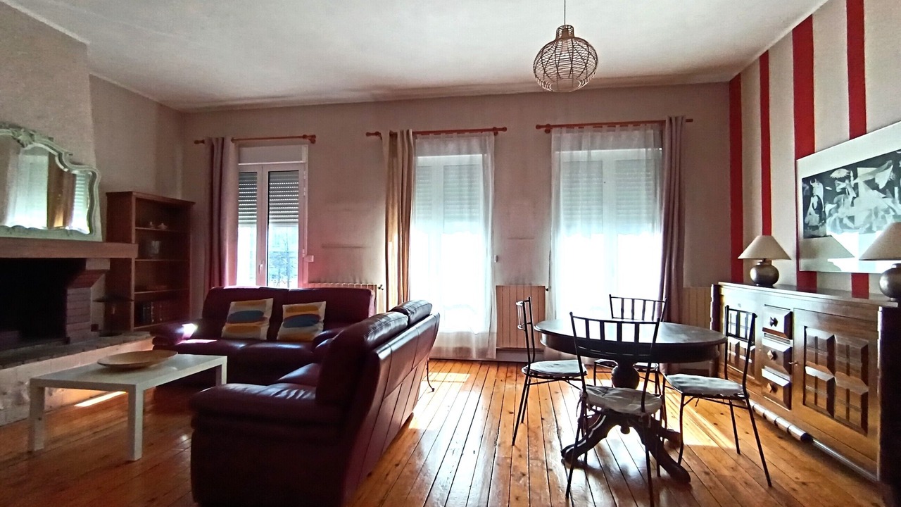 Photo of Livingroom in Saint Jean Station District