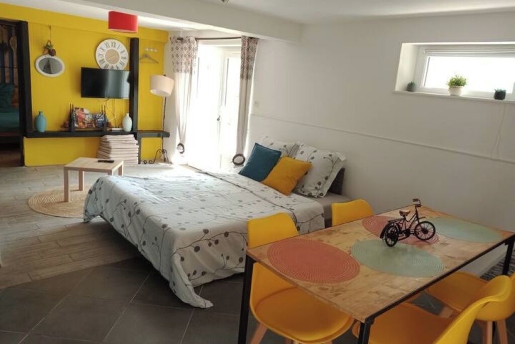 Photo of Bedroom in Lalinde