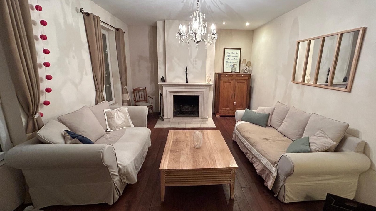 Photo of Livingroom in Sainte-Eulalie-en-Born