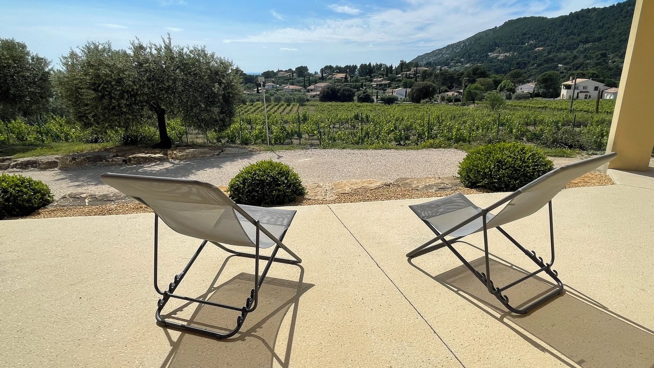 Photo of Patio Balcony in Beaumes-de-Venise
