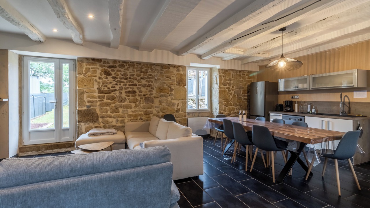 Photo of Livingroom in Nailhac