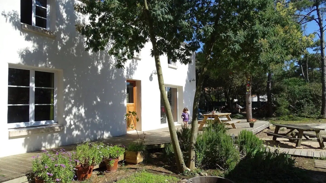 Photo of Outdoor in Domino