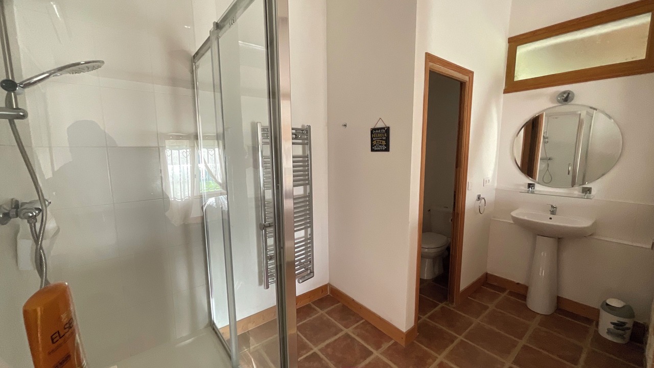Photo of Bathroom in Armillac