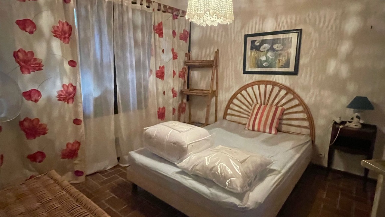 Photo of Bedroom in Lit-et-Mixe