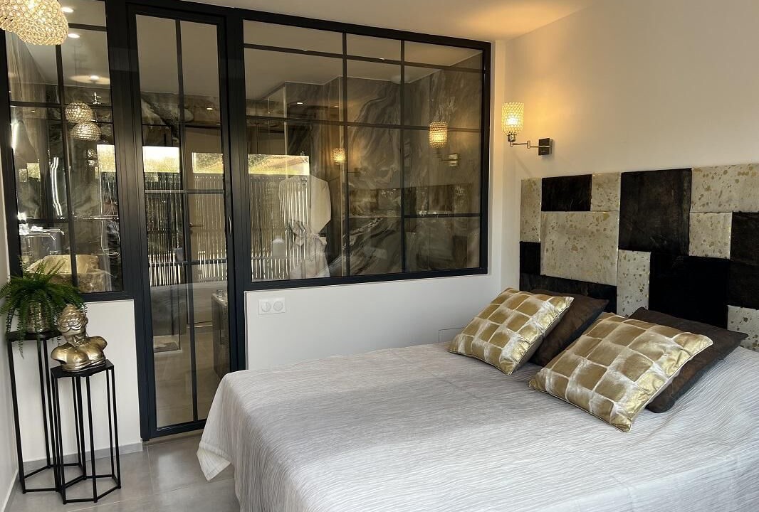 Photo of Bedroom in La Crau