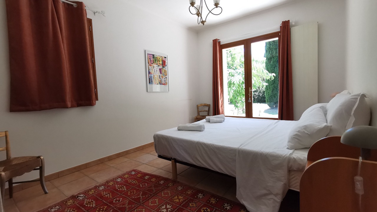 Photo of Bedroom in Gemenos