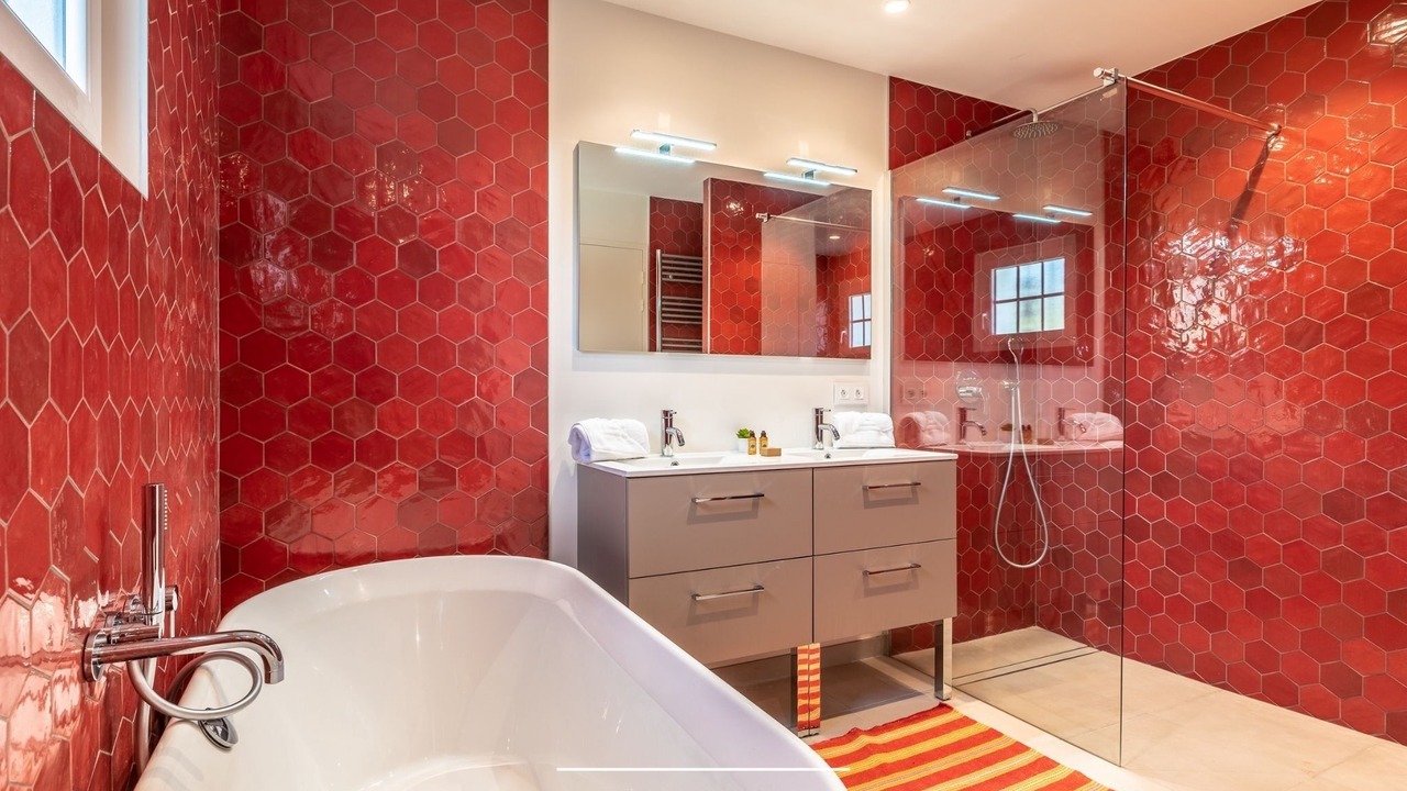 Photo of Bathroom in Saint-Jean-de-Luz