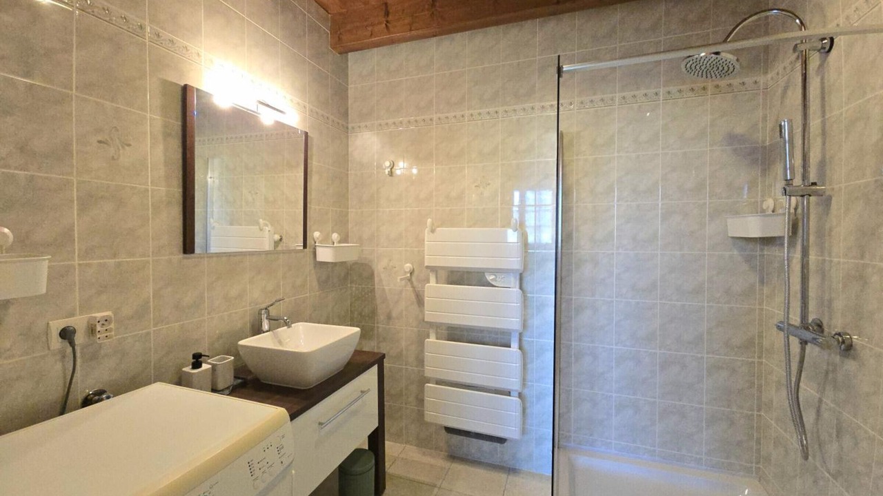 Photo of Bathroom in Sainte-Sabine-Born
