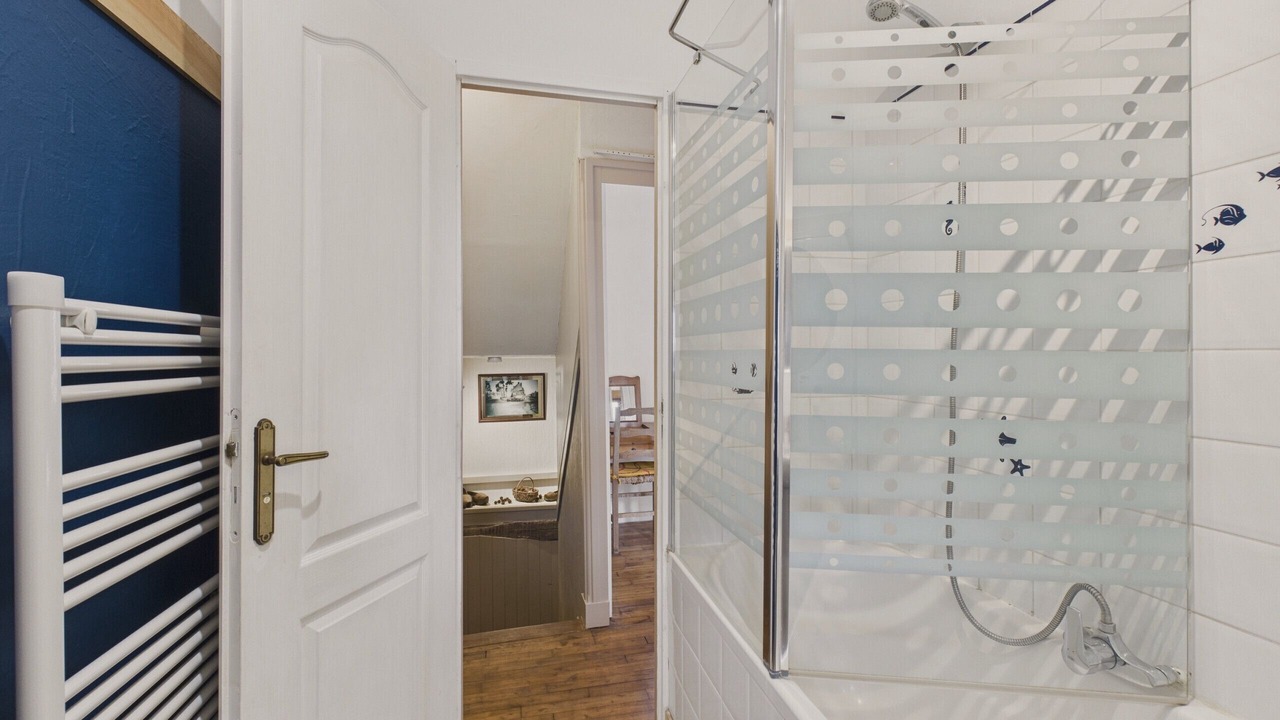 Photo of Bathroom in Valojoulx