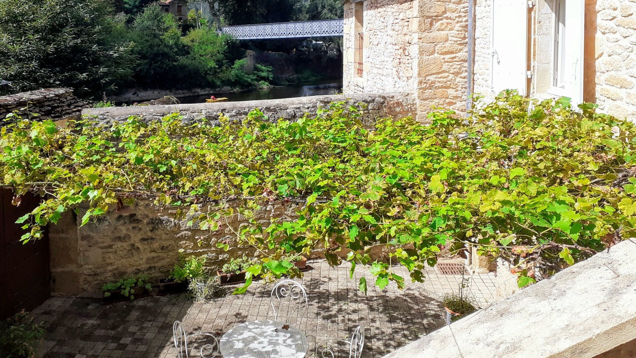 Photo of Outdoor in Saint-Leon-sur-Vezere