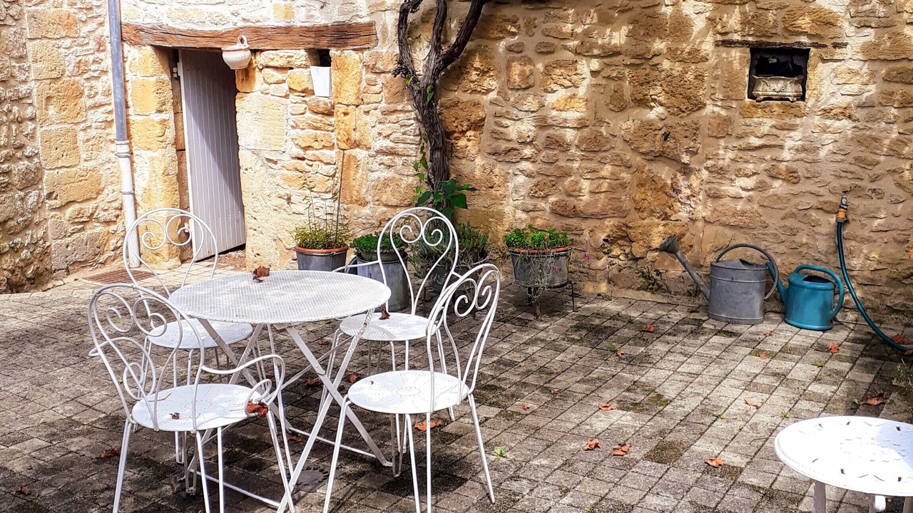 Photo of Outdoor in Saint-Leon-sur-Vezere