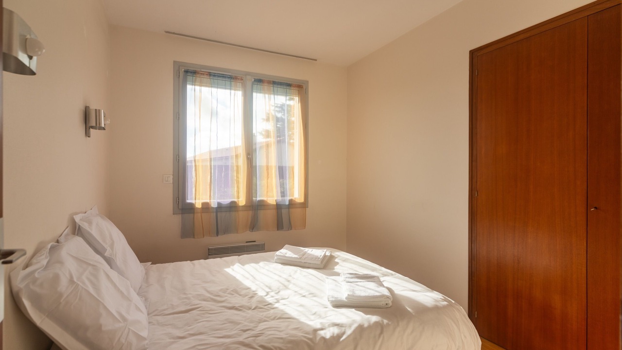 Photo of Bedroom in LAbsie