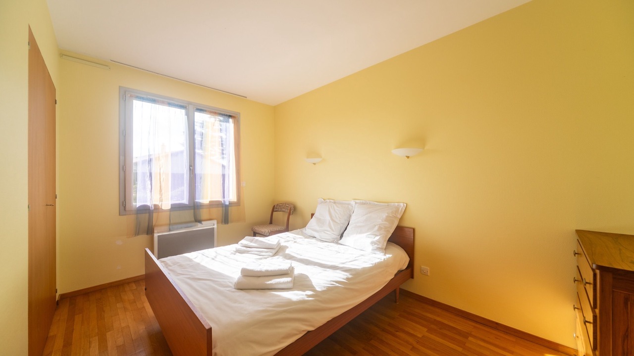Photo of Bedroom in LAbsie