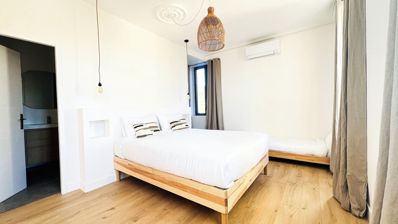 Photo of Bedroom in Cachen